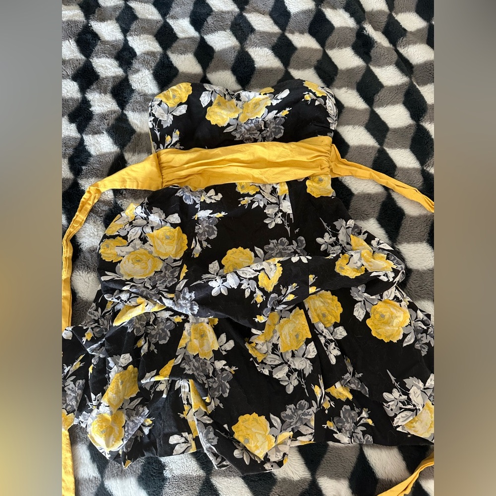 Speckles Floral Strapless Mini Dress with Yellow Accents